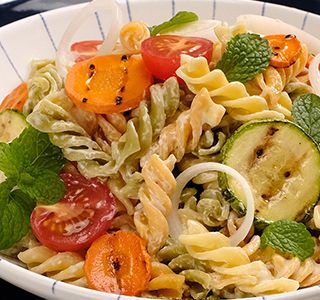 Receita Salada de macarrão com legumes