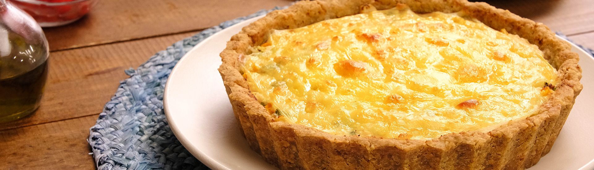 Torta salgada de biscoitos água e sal