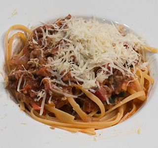 Receita Linguine à bolonhesa