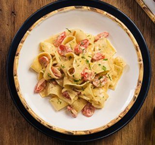 Receita Pappardelle ao Alho e Tomate