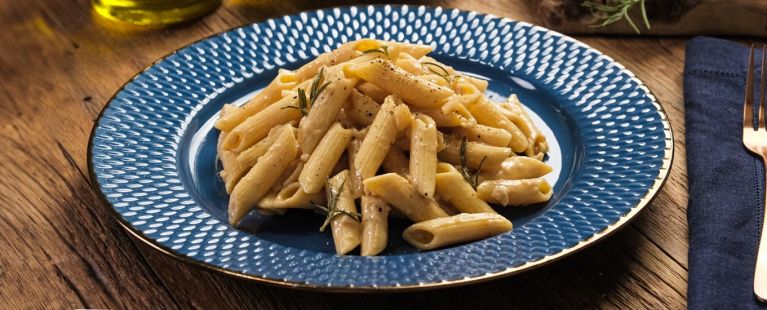 Macarrão Cremoso com Pimenta-do-Reino