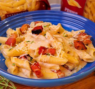 Receita Macarrão de Frango e Bacon com Creme de Queijo